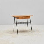 1427 8440 LAMP TABLE
